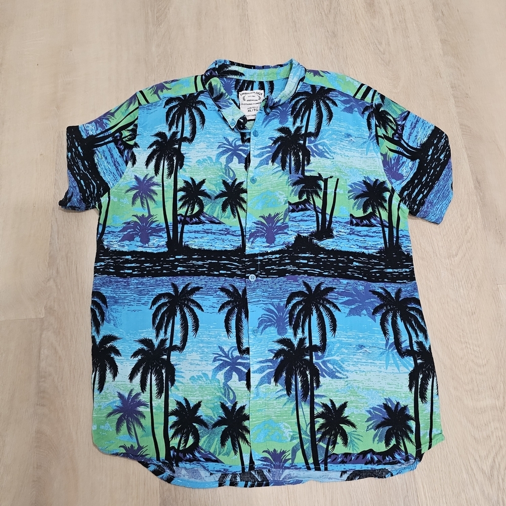 Urbanology Tropical Palm Tree Hawaiian Shirt Slim Fit XL Tropical Resort Summer